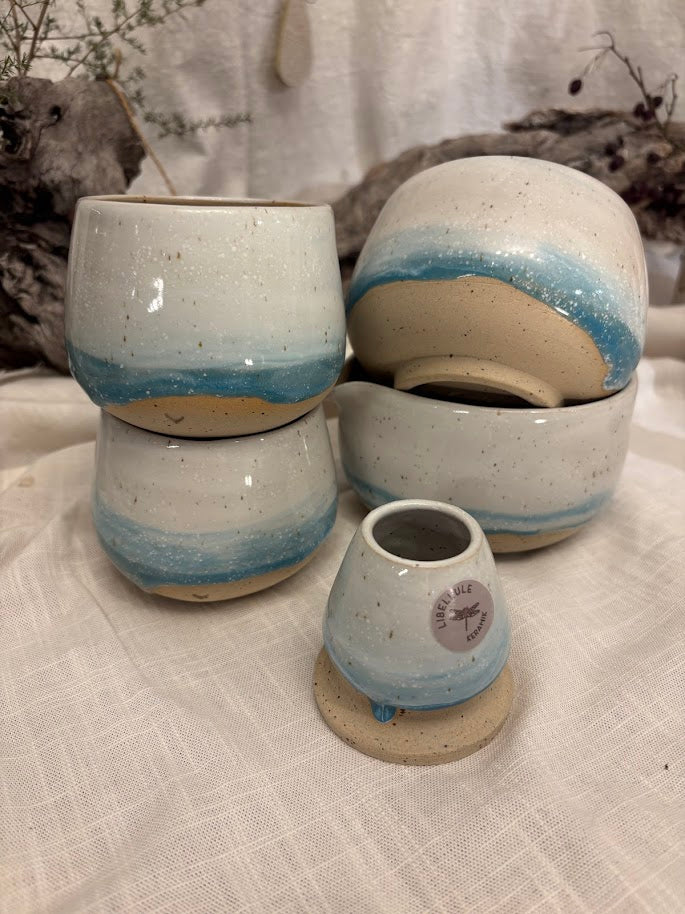 Matcha Bowl und Bowl mit Ausgießer Keramik blau weiß ‚Wintermärchen‘ | Handgemacht, 450 ml | Tasse, Becher für Teezeremonie & Achtsamkeit